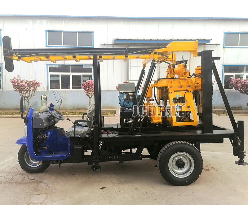 JXY200C trois roues véhicule monté Machine de forage hydraulique de noyau de broche