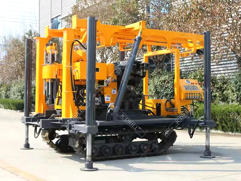 Le principe de fonctionnement d'une foreuse de puits d'eau